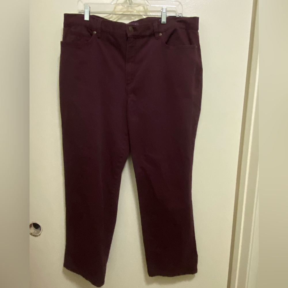 Gloria Vanderbilt Purple Denim Amanda Jeans 18 Short Waist 40” Inseam 28” 40x28